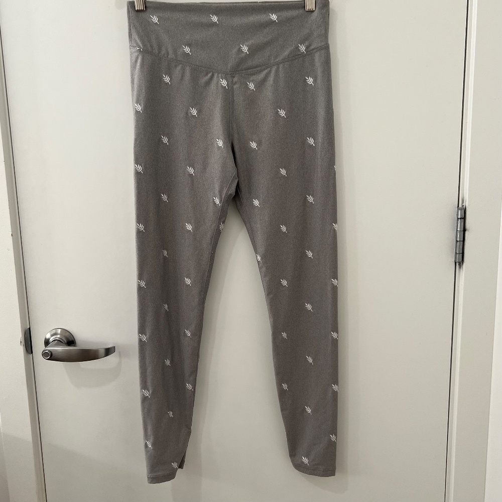 Alala x Carbon38 High Waisted Laurel Embroidered Leggings, Size M, in Silver